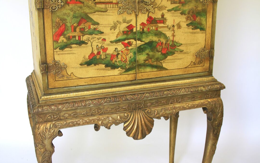 Chinoiserie Decorated Cocktail Cabinet on stand
