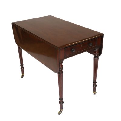 Fine C19th Gillows Mah Pembroke Table