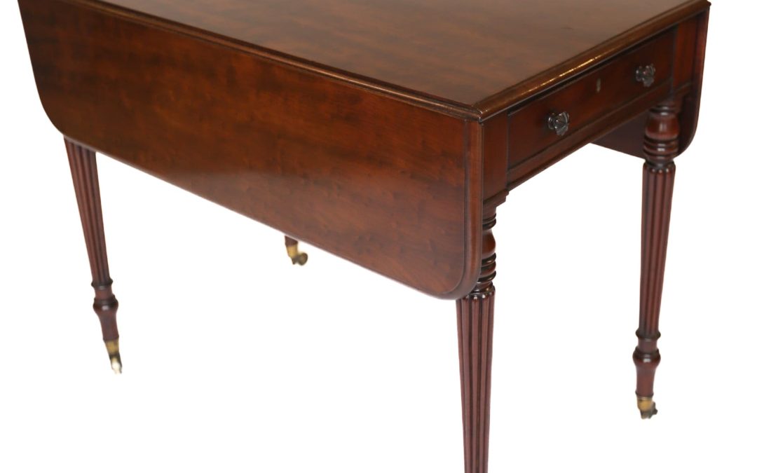 C19th Mahogany pembroke table, in the Gillows Manner