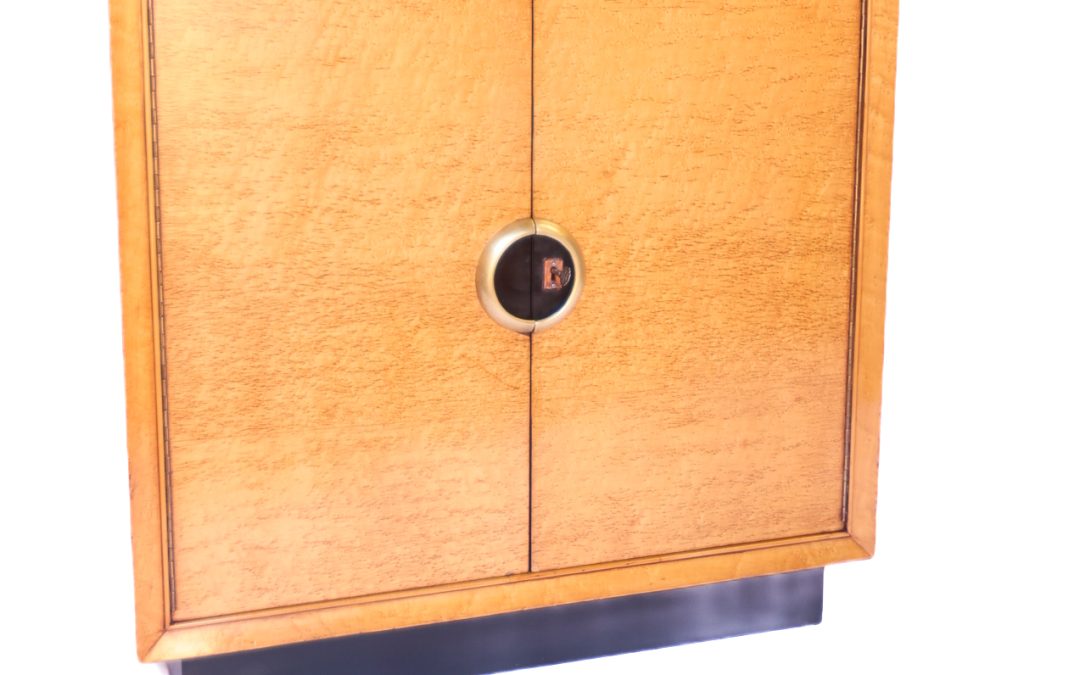 ART DECO MAPLE CUPBOARD 1930S