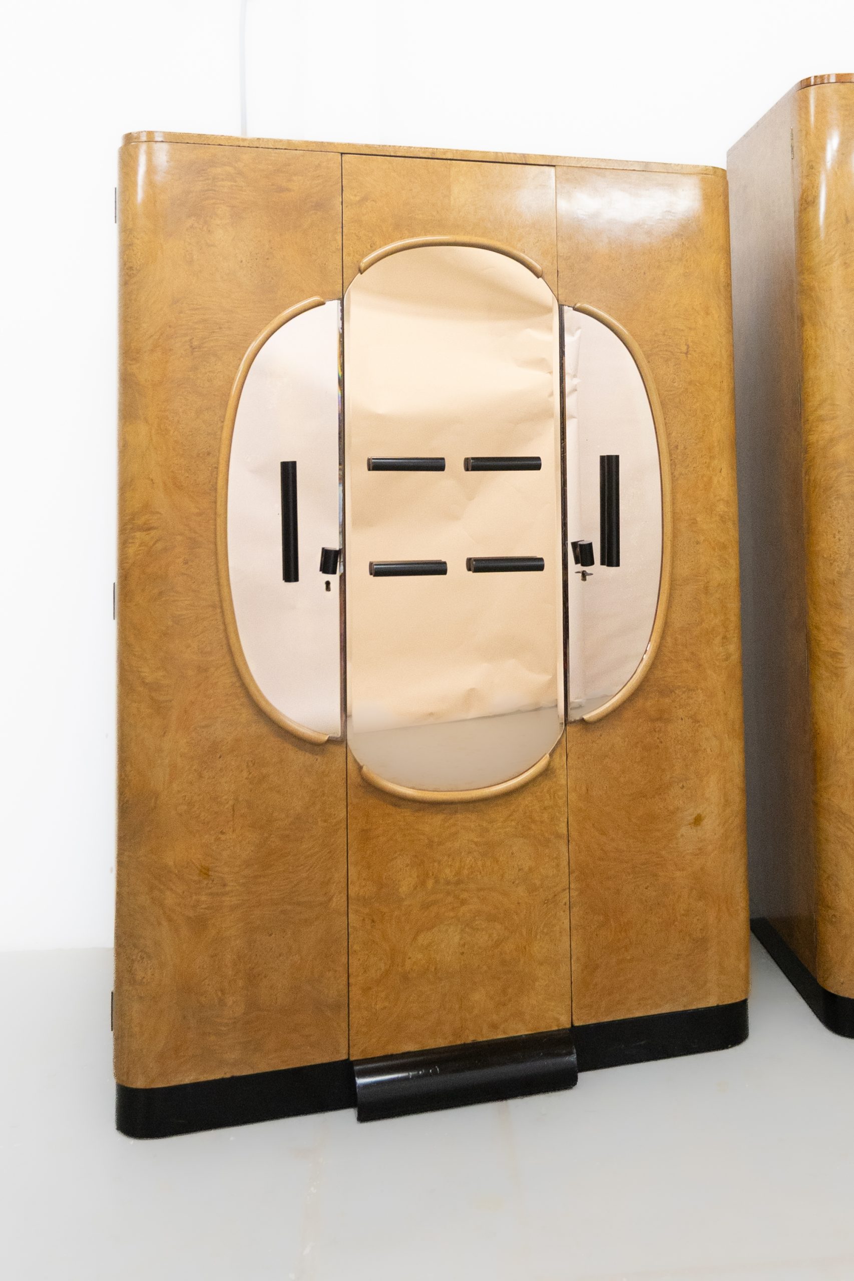 Art Deco Burr Maple 5pc bedroom Suite - Image 3