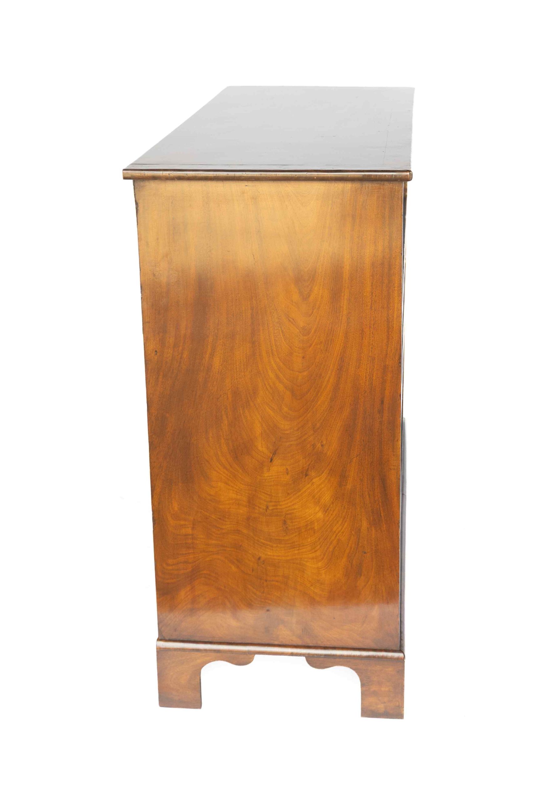 Regency Mahogany chest with Trafalgar/ Nelson Handles - Image 4
